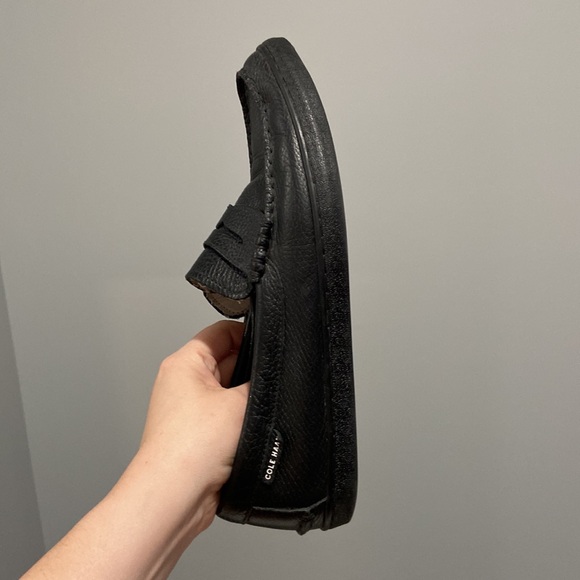 Men's Cole Haan Nantucket 2.0 Penny Loafer Shoe US 9 1/2 M Black Leather - Picture 9 of 16